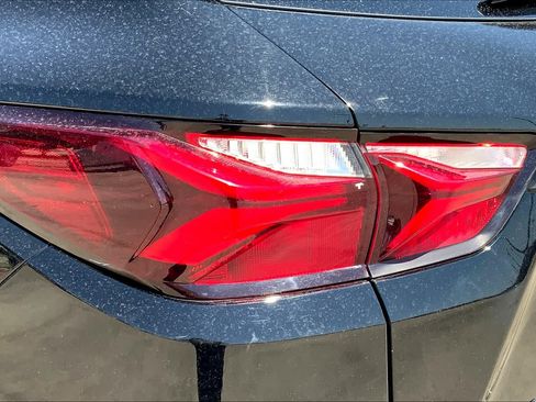 Used 2020 Chevrolet Blazer LT FWD image 27