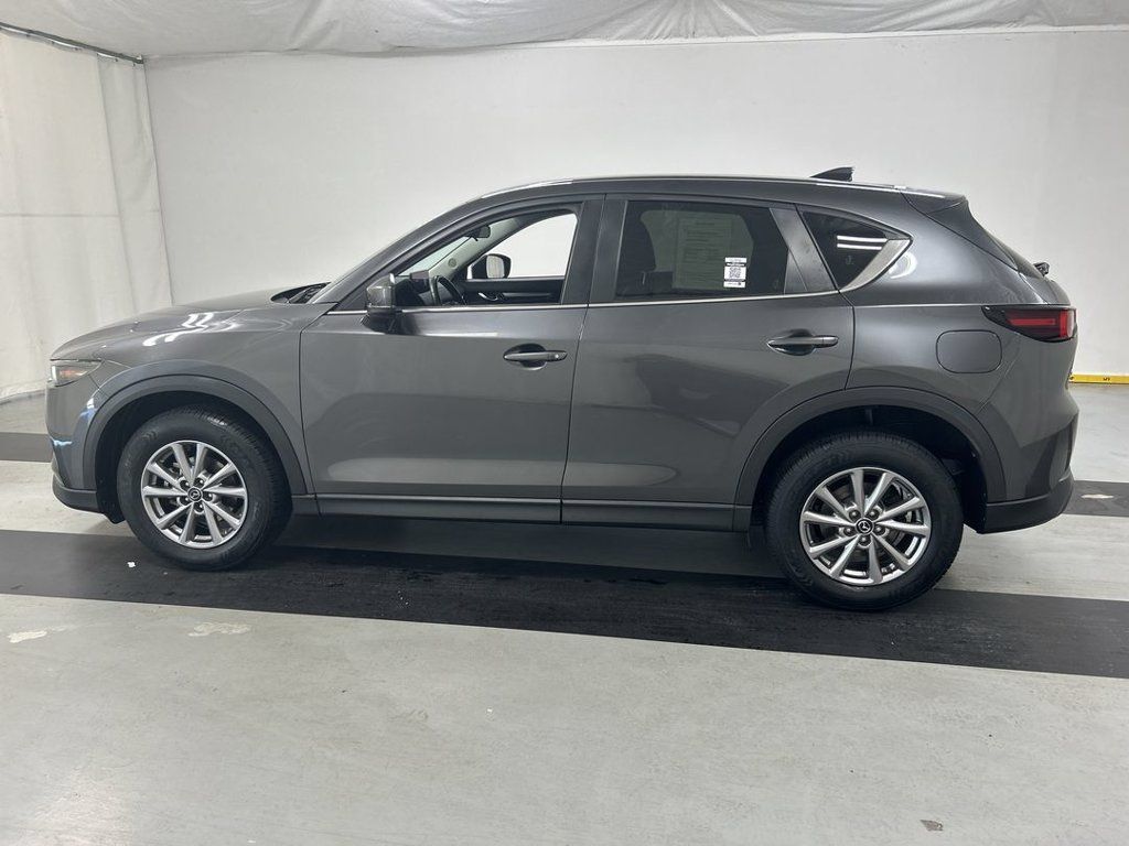 Used 2022 MAZDA CX-5 AWD 2.5 S w/ Select Package image 6