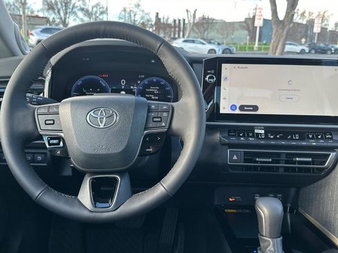 New 2026 Toyota Camry XLE image 17