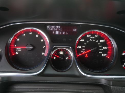 Used 2016 GMC Acadia SLT w/ Open Road Package AWD/4WD image 35