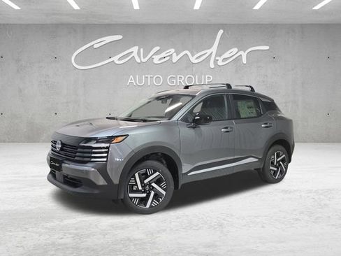 New 2026 Nissan Kicks SV image 1