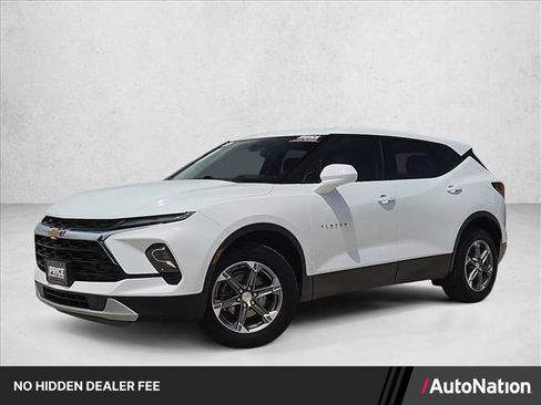 Used 2023 Chevrolet Blazer LT AWD/4WD image 1
