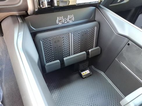 New 2026 RAM 2500 Laramie AWD/4WD image 22