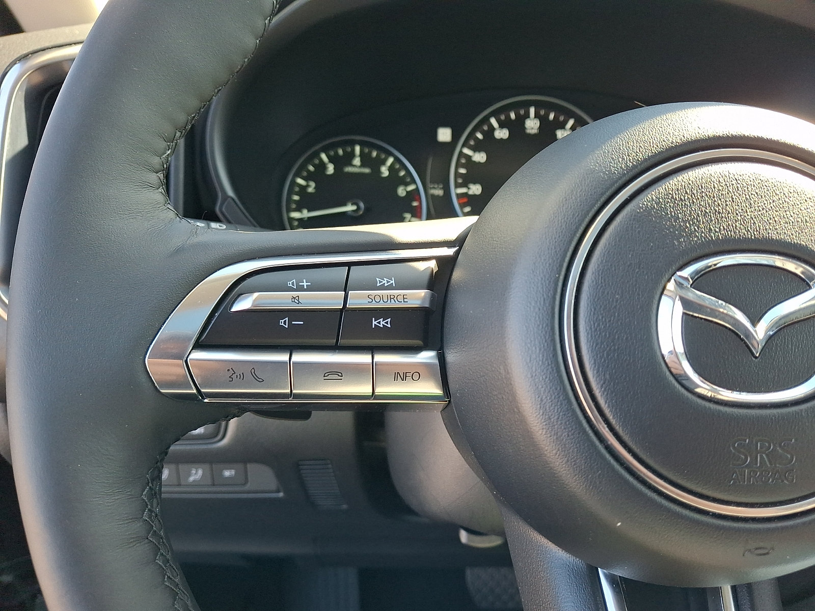 Certified 2025 MAZDA CX-50 2.5 Turbo w/ Accent Package AWD/4WD image 23
