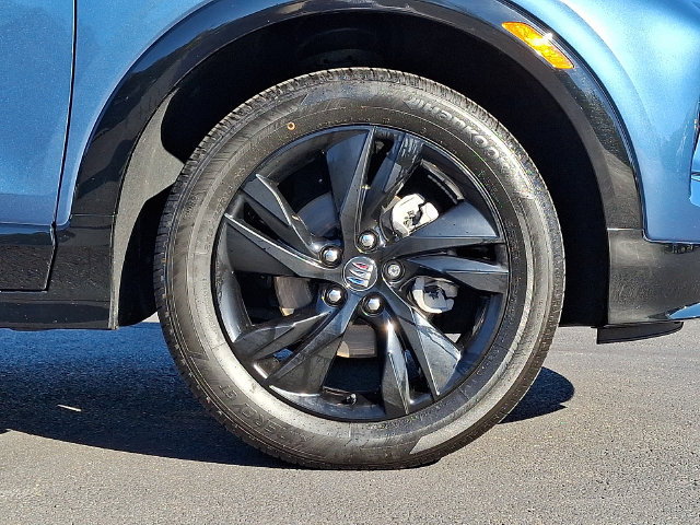 Used 2025 Buick Encore GX Sport Touring w/ Advanced Technology Package AWD/4WD image 8