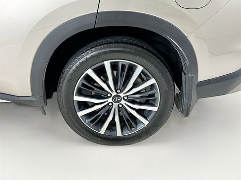 Used 2023 INFINITI QX60 Sensory w/ Cargo Package image 35