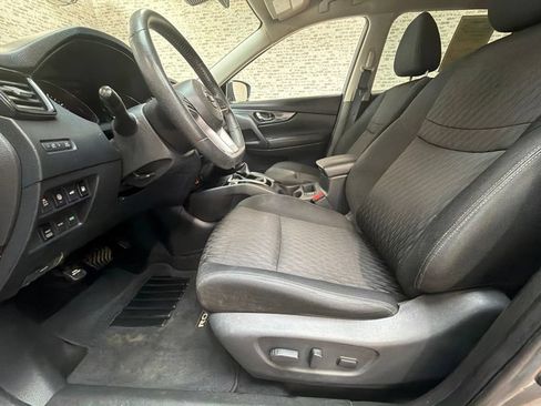 Used 2019 Nissan Rogue SV AWD/4WD image 23