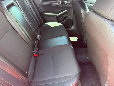 Used 2025 Honda Civic Sport image 28