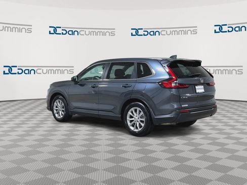 Used 2025 Honda CR-V EX image 6