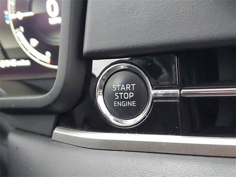 Used 2022 Mitsubishi Outlander SEL image 26