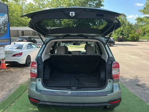 Used 2016 Subaru Forester 2.5i Premium w/ Popular Package #2 AWD/4WD image 11