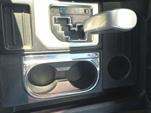 Used 2017 Toyota Tundra SR5 image 16