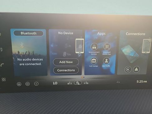 New 2026 Nissan Kicks SR w/ Cold Weather Package image 11