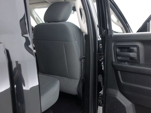 Used 2018 RAM 1500 Express w/ Black Ram 1500 Express Group image 34