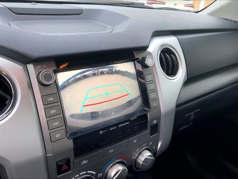 Used 2020 Toyota Tundra SR5 image 25