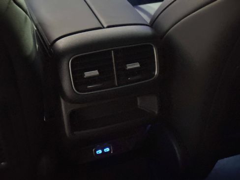 New 2026 Mercedes-Benz GLE 450 4MATIC image 15