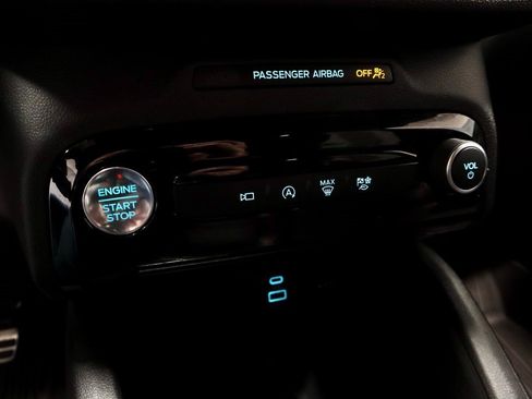 Certified 2023 Ford Escape ST-Line Select w/ Tech Pack #2 image 35