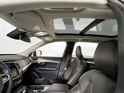 Used 2023 Volvo XC90 B5 Core image 22