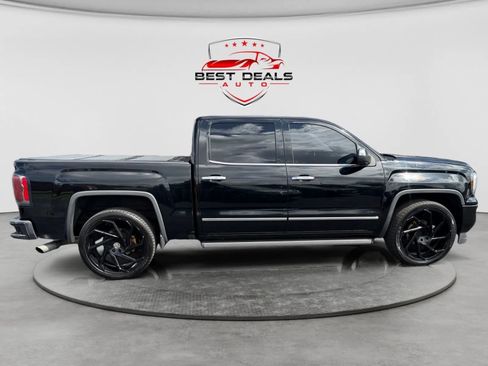Used 2017 GMC Sierra 1500 Denali w/ Denali Ultimate Package AWD/4WD image 6