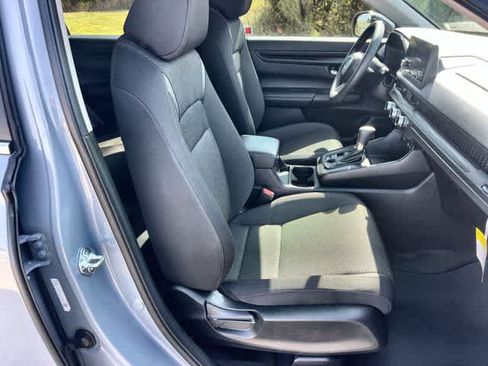 Used 2025 Honda CR-V EX image 12