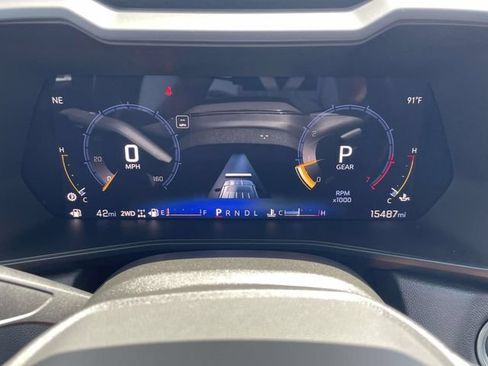 Certified 2024 Chevrolet Colorado Trail Boss w/ Technology Package AWD/4WD image 25