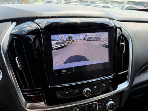 Used 2023 Chevrolet Traverse LT AWD/4WD image 22