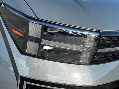 Used 2025 Hyundai Santa Fe Calligraphy image 29