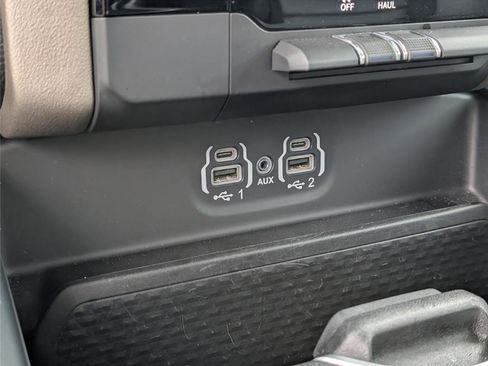 Used 2022 RAM 1500 Laramie image 16