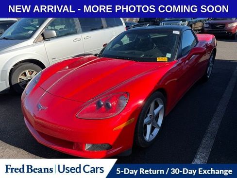 Used 2013 Chevrolet Corvette Coupe w/ 2LT Preferred Equipment Group image 3