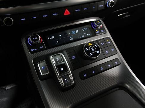 Certified 2024 Hyundai Palisade Calligraphy image 16