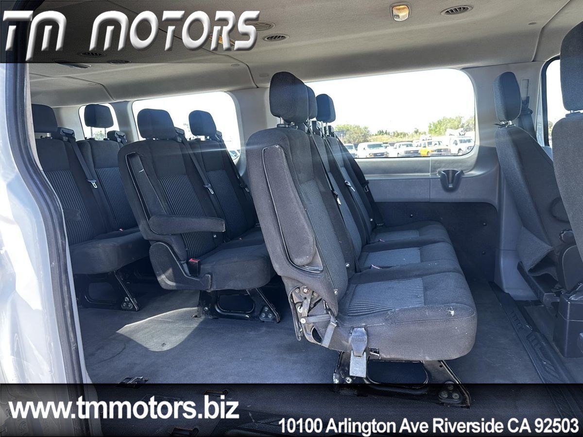 Used 2016 Ford Transit 350 XLT RWD image 7