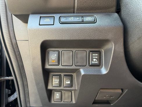 Certified 2023 Nissan Frontier SV w/ SV Convenience Package AWD/4WD image 18