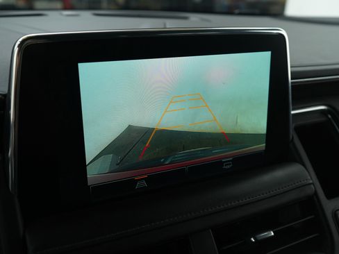 Used 2023 GMC Yukon SLE image 22