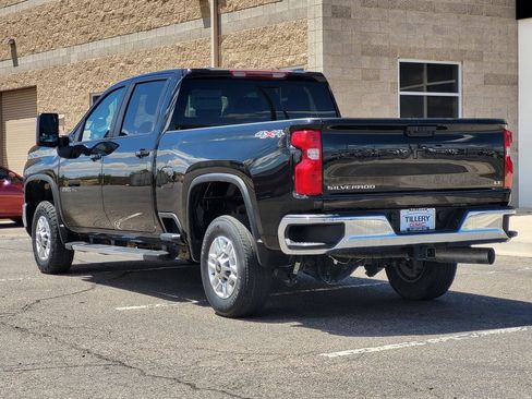 Used 2025 Chevrolet Silverado 2500 LT w/ Convenience Package AWD/4WD image 5