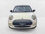 Used 2015 MINI Cooper 4-Door Hardtop image 2