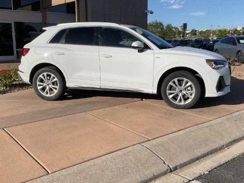 Used 2023 Audi Q3 2.0T Premium AWD/4WD image 10