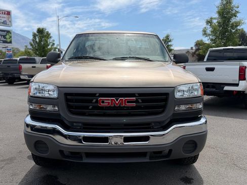 Used 2006 GMC Sierra 2500 W/T RWD image 25