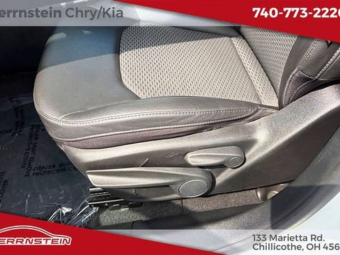 Used 2024 Jeep Compass Latitude AWD/4WD image 16
