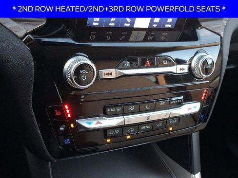 Certified 2023 Ford Explorer Limited w/ Limited Technology Package image 17
