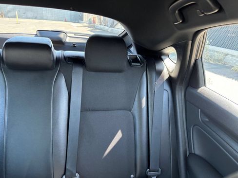 Used 2025 Honda Civic Sport image 38