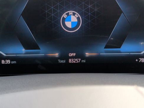 Used 2024 BMW X7 xDrive40i w/ Premium Package AWD/4WD image 15