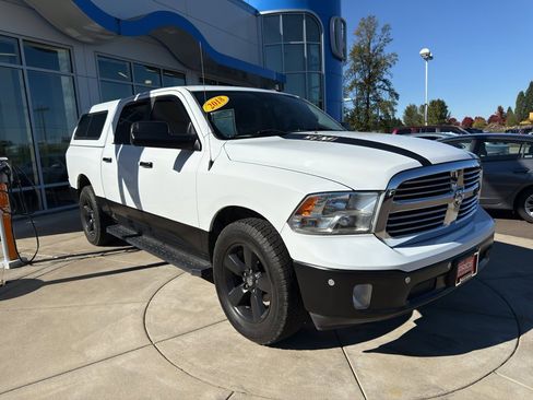 Used 2018 RAM 1500 Big Horn image 33