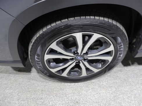 Used 2023 Subaru Forester Limited w/ Popular Package #3 AWD/4WD image 8