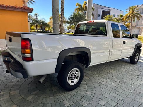 Used 2005 GMC Sierra 2500 W/T image 28