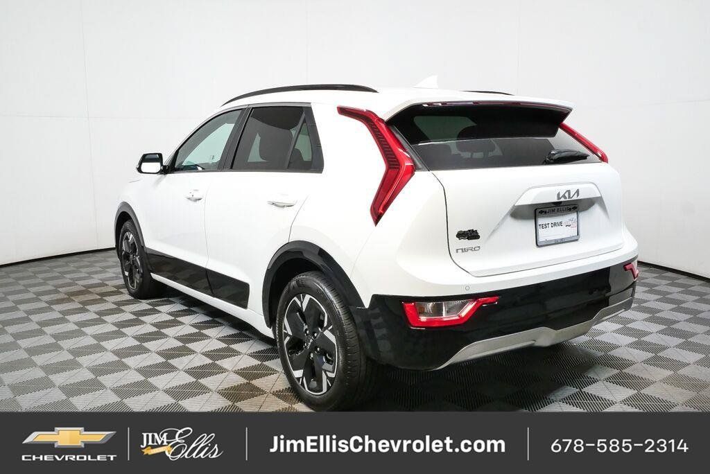 Used 2023 Kia Niro Wind w/ Wind Preserve Package FWD image 28