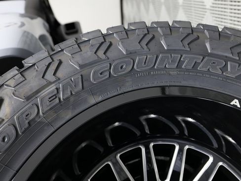 Used 2025 Ford F450 Lariat w/ Lariat Ultimate Package image 54