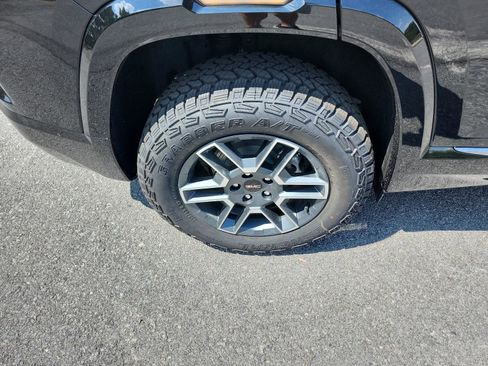 New 2026 GMC Terrain AT4 w/ Convenience Package III image 5