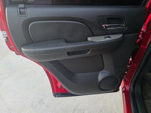 Used 2013 Chevrolet Tahoe LT w/ Suspension Package, Off-Road image 26