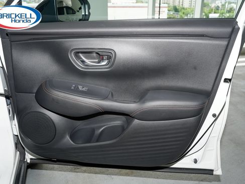 Certified 2024 Honda HR-V Sport image 12