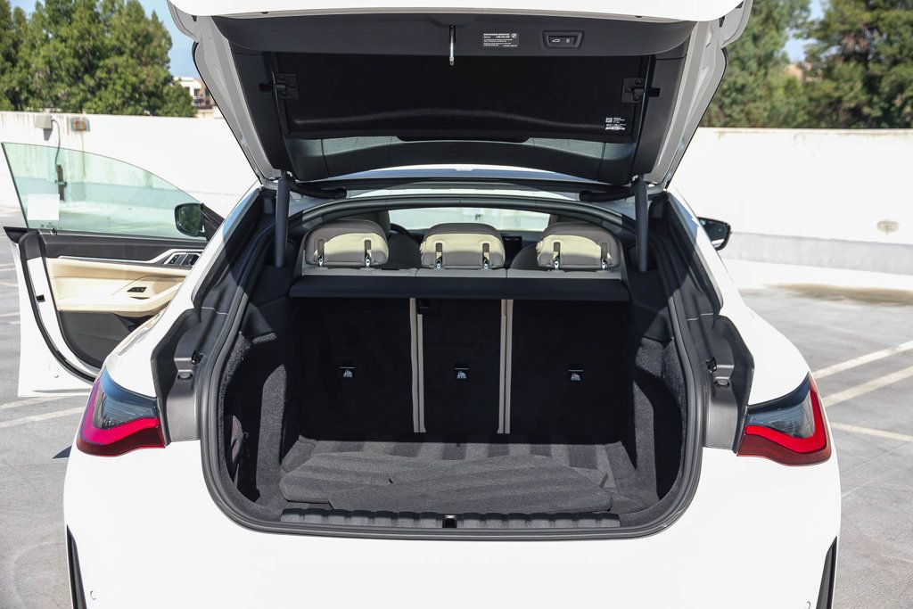 Used 2025 BMW i4 eDrive40 w/ Parking Assistance Package RWD image 25